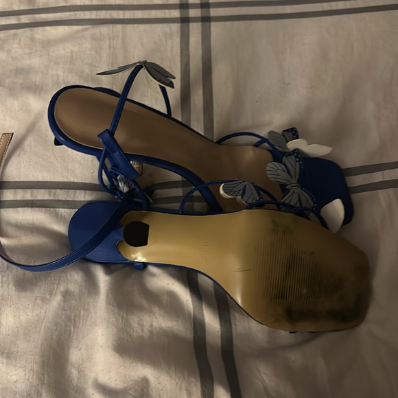 blue butterfly heels - Picture 2 of 3